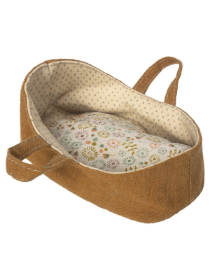 Carrycot, Micro