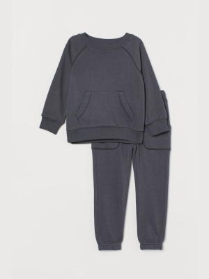 2-piece Sweatshirt Set