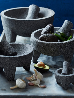 The Molcajete and How to Use It - Williams-Sonoma Taste