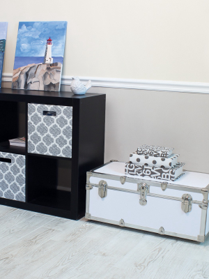 Seward Traveler 30" Trunk With Wheels And Lock White