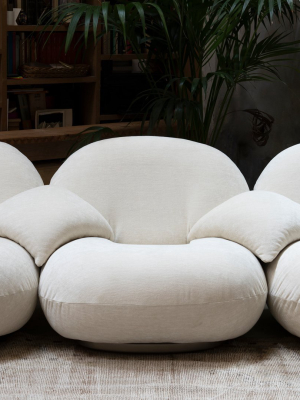 Pacha Sofa W/ Armrests + Middle Armrest