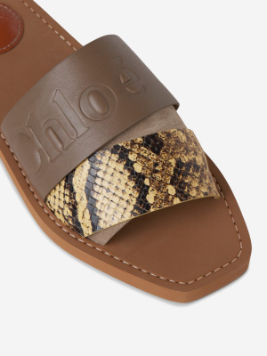 Chloé Woody Logo Embossed Sandals