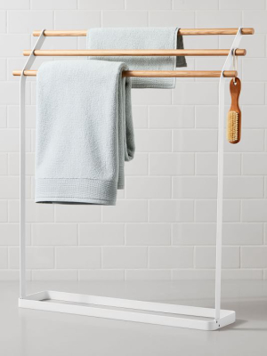 Standing Bath Towel Hanger