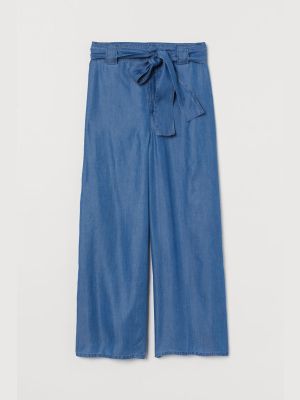 Wide-cut Lyocell Pants