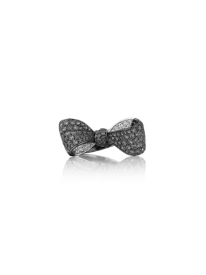 Bow Black & White Diamond Ring – Mid