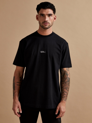 Signature Black Badge T-shirt