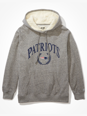 Tailgate Women's New England Patriots Sherpa Lined Hoodie