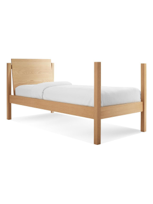 Post Up Bed