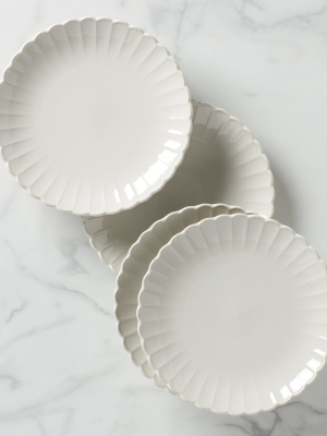 French Perle Scallop 4-piece Dinner Plate Set