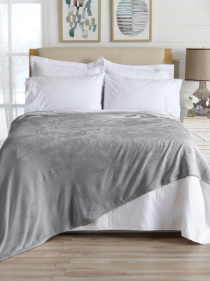 Great Bay Home Ultra Velvet Plush Solid Blanket