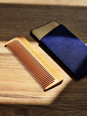 Boxwood Comb With Case - Blue