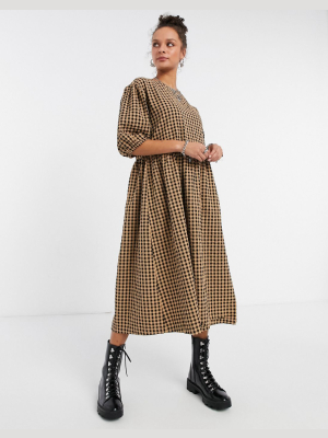 Monki Yoyo Organic Cotton Gingham Print Smock Midi Dress In Beige