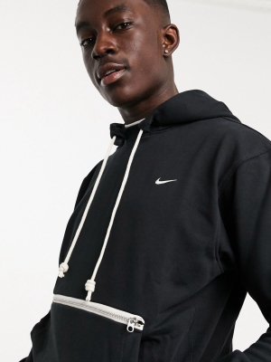 Nike Basketball Standard Issue Hoodie In Black