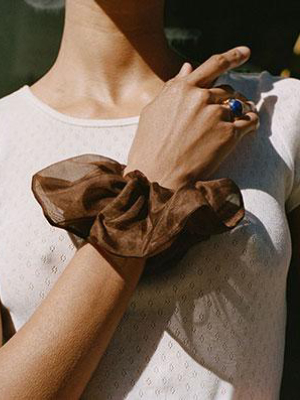 Organza Scrunchie, Chocolate