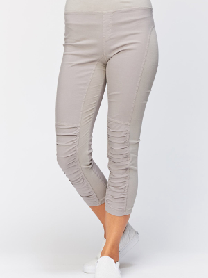 Jetter Crop Legging