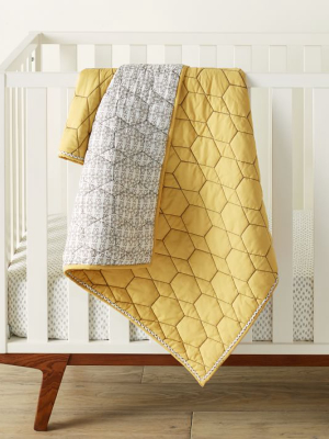 Honeycomb Toddler Quilt - Horseradish