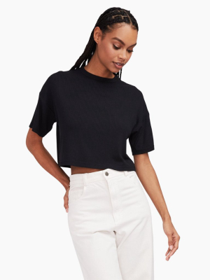Ribbed Lightweight Cropped Tee