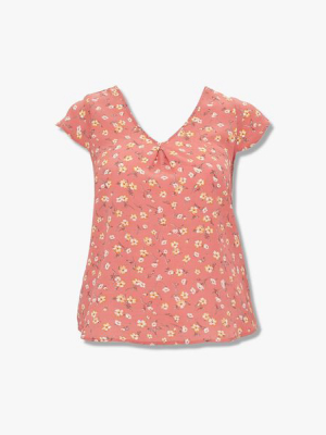 Plus Size Floral Top