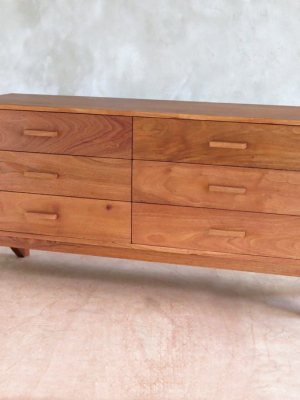 Gaviota Six Drawer Dresser