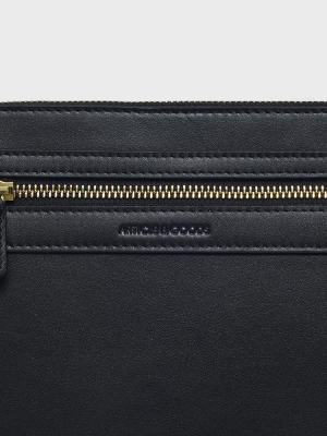 Slim Messenger Crossbody - No° Q1 - Black Smooth Nappa