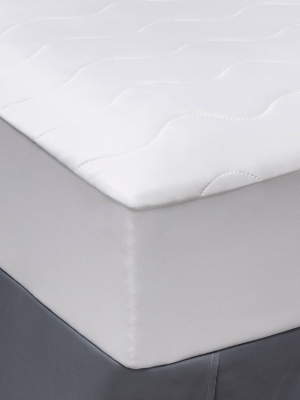 Twin/twin Xl Machine Washable Waterproof Cooling Mattress Pad - Room Essentials™