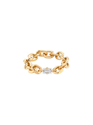 Knife Edge Baguette Diamond Oval Link Ring - Yellow Gold