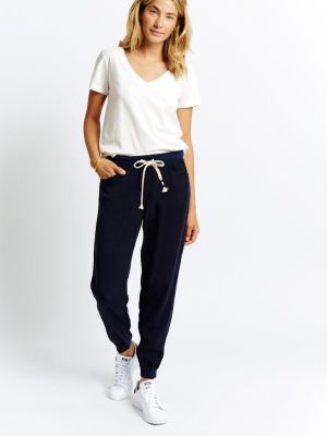 Essential Tencel Jogger