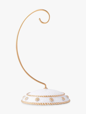 Berry & Thread Ornament Stand