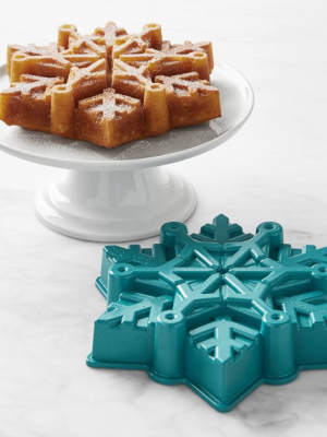 Disney Frozen 2™ Nordic Ware Frozen Snowflake Cake Pan