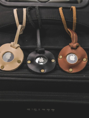 Leather Airtag Case Hang Tag With Rivets