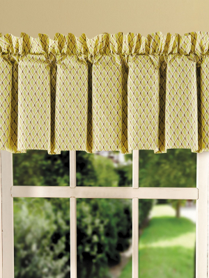 C&f Home Calypso Shells Valance