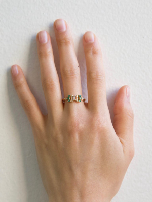 Emerald Noey Ring