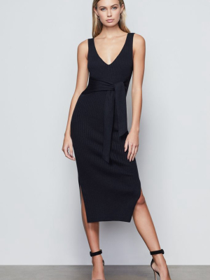 Belted Body Dress | Black001