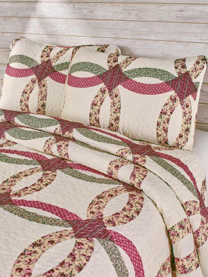 Lakeside Norfolk Wedding Ring Quilted Bedding Set With 2 Pillow Shams - King