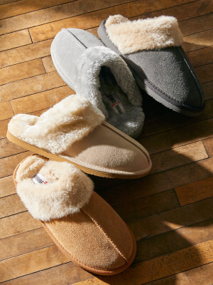 Minnetonka Chesney Slipper