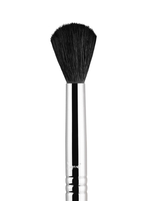 E40 – Tapered Blending Brush