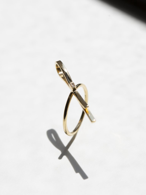 Maman Angled Ribbon Ring W Diamonds