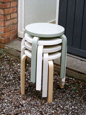 Stool E60