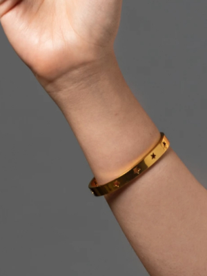 Sahira Mia Star Cuff Gold