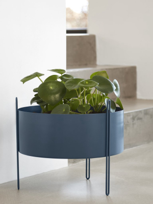 Pidestall Planter