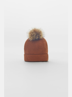 Large Pompom Ribbed Knit Hat