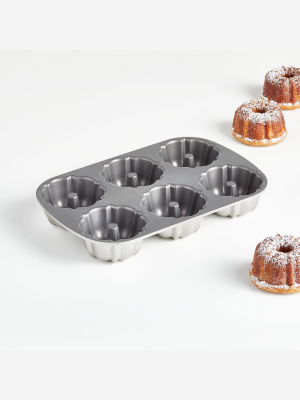 Nordic Ware ® Anniversary Bundtlette Pan