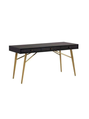 Giana Desk