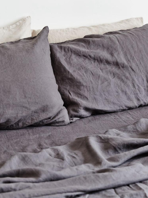 100% Linen Pillowslip Set (of Two) In Charcoal
