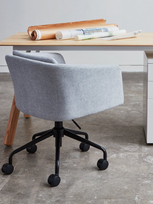 Radius Task Chair