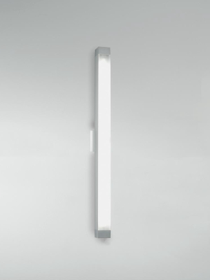 2.5 Square Strip 37 Wall/ceiling Flu 39w Anodized Aluminum