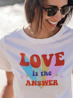 Maggie T-shirt - Off-white, Love Is The Answer