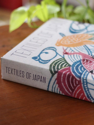 Textiles Of Japan By Thomas Murray, Virginia Soenksen