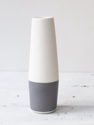 (se) Nathalie Lautenbacher Seam Vase Tall - White / Charcoal