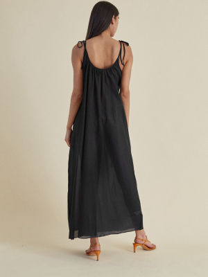 Maxi Slip In Black